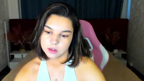 Snapshot of jasmine_burke chatting on July 28, 1:12 am Jasmine Burke online show from July 28, 1:12 am