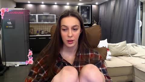 Snapshot of jasmine_doll_ chatting on April 2, 9:45 pm Jasmine online show from April 2, 9:45 pm