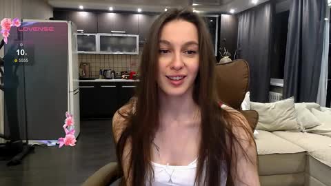 Snapshot of jasmine_doll_ chatting on April 4, 12:31 am Jasmine online show from April 4, 12:31 am