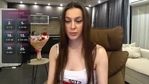 Snapshot of jasmine_doll_ chatting on April 27, 9:35 pm Jasmine online show from April 27, 9:35 pm