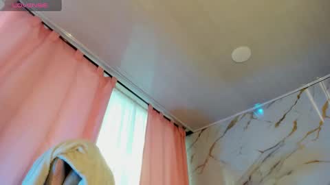 Jas online show from December 10, 2:39 pm