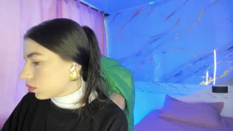 Jas online show from March 12, 2:56 pm