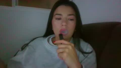 Jas online show from December 19, 11:34 pm