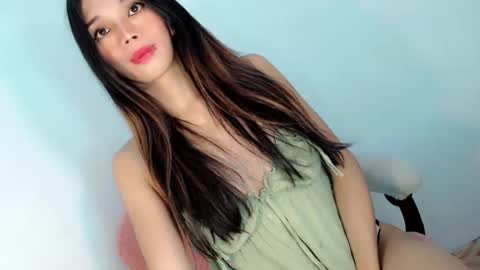 Snapshot of jasmine_on_live chatting on May 22, 6:46 pm CUTE JANNA online show from May 22, 6:46 pm