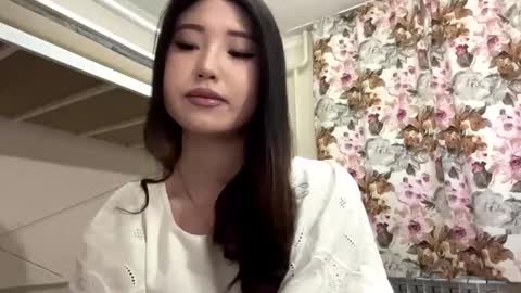 Snapshot of jasminebade chatting on March 20, 12:54 pm My name Ivy ntmu welcommee online show from March 20, 12:54 pm