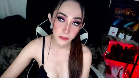 Snapshot of jasminehotcumxx chatting on February 14, 8:21 am lavander not for free show online show from February 14, 8:21 am