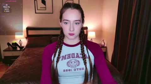 Jasmine online show from November 24, 10:04 am