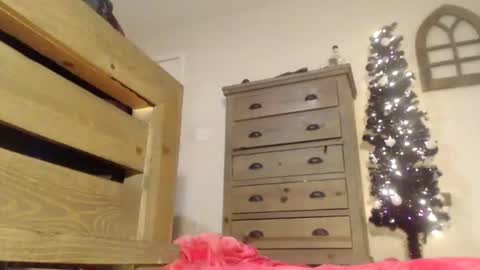 Snapshot of jasminethetrap chatting on December 11, 2:52 am jasminethetrap online show from December 11, 2:52 am