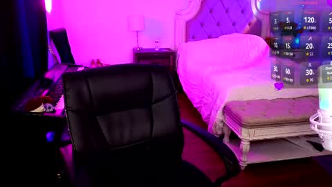 Jasmine Winters online show from June 6, 10:36 pm