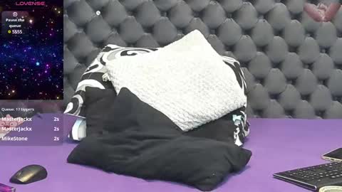 Snapshot of jasminporn chatting on December 28, 11:26 pm Queen Of Squirt online show from December 28, 11:26 pm