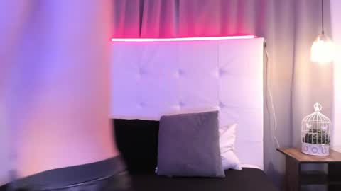 Jason  Briian online show from May 2, 7:19 pm