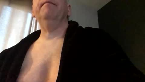 Snapshot of jason_boat chatting on April 7, 11:43 am Jason boat online show from April 7, 11:43 am