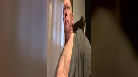 Snapshot of jason_boat chatting on June 13, 11:41 am Jason boat online show from June 13, 11:41 am