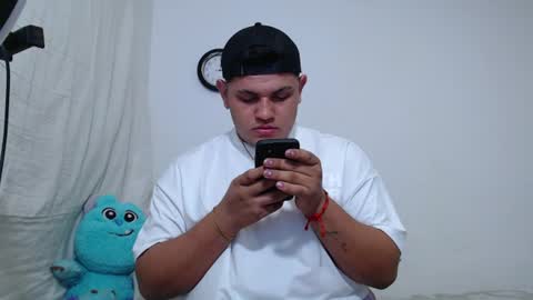 jason_boy_ online show from July 5, 5:14 am