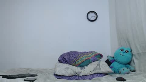jason_boy_ online show from July 19, 5:00 am
