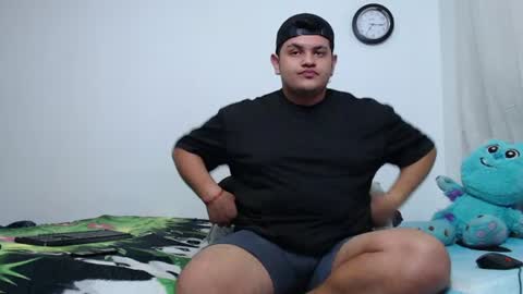 jason_boy_ online show from July 22, 5:21 am