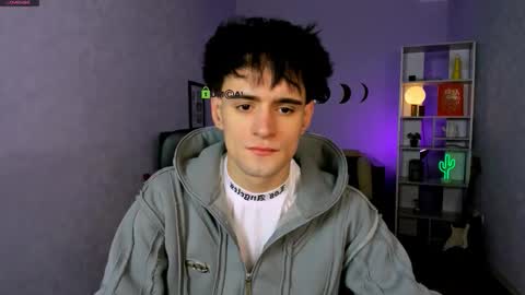 Snapshot of jason_dotori chatting on December 22, 7:05 am jassi online show from December 22, 7:05 am