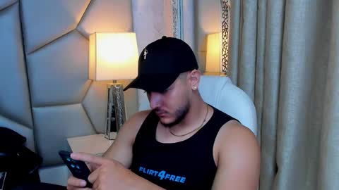 Snapshot of jason_shaw_ chatting on September 28, 8:36 pm Jasson Shaw online show from September 28, 8:36 pm