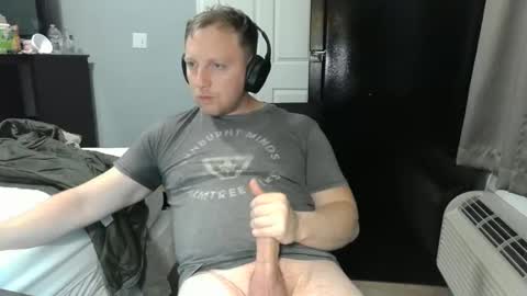 Snapshot of jasondoge777 chatting on November 15, 12:23 pm jasondoge777 online show from November 15, 12:23 pm