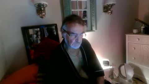 Jason online show from November 25, 11:32 am