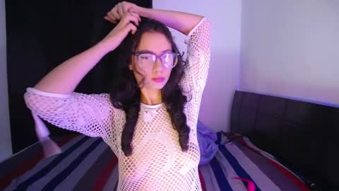 Snapshot of jaspeer__ chatting on June 6, 7:29 pm jaspeer__ online show from June 6, 7:29 pm