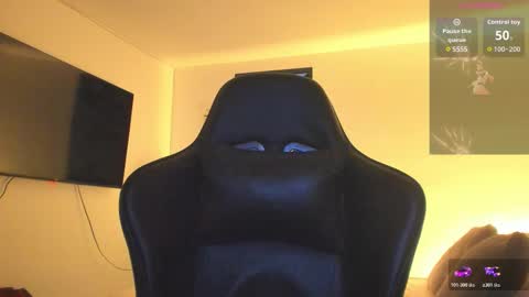 JBrooksXx online show from January 14, 12:22 pm