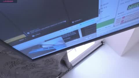 JBrooksXx online show from February 7, 1:26 pm