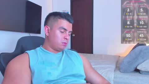 JBrooksXx online show from February 19, 3:46 am