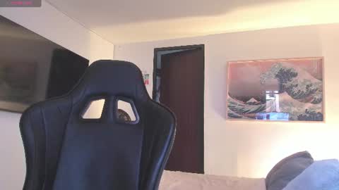 JBrooksXx online show from June 24, 1:21 pm