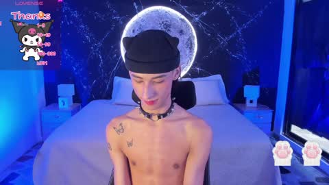 Snapshot of jaspercooper_ chatting on January 27, 5:48 pm Jasper Cooper online show from January 27, 5:48 pm