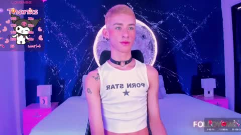 Snapshot of jaspercooper_ chatting on March 5, 12:55 pm Jasper Cooper online show from March 5, 12:55 pm