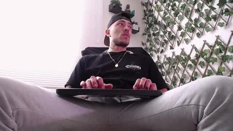 Snapshot of jasson_king01 chatting on February 17, 4:15 pm JKing online show from February 17, 4:15 pm
