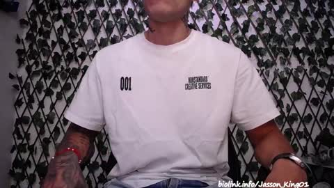 Snapshot of jasson_king01 chatting on September 29, 10:09 am JKing online show from September 29, 10:09 am