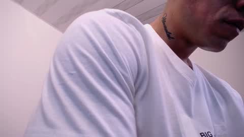 JKing  online show from April 25, 11:57 am