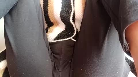 Snapshot of jasspreettt chatting on December 26, 6:19 am jasspreettt online show from December 26, 6:19 am