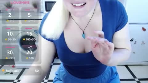 jassyjassypaw online show from March 17, 4:39 am