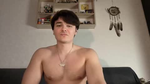 Snapshot of jastinpet chatting on October 22, 8:08 pm jastinpet online show from October 22, 8:08 pm