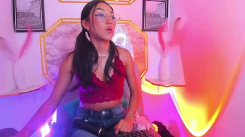 Jaulyn online show from May 11, 11:24 pm