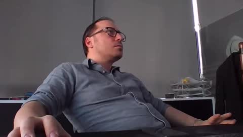 Javelin83 online show from February 11, 2:44 pm