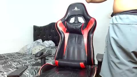 Snapshot of javier_hot27_ chatting on May 5, 2:58 pm Javier Herrera online show from May 5, 2:58 pm