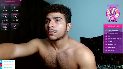 Snapshot of javier_hot27_ chatting on June 8, 9:04 pm Javier Herrera online show from June 8, 9:04 pm