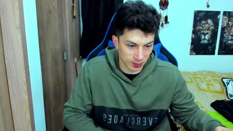 Javier online show from January 5, 3:32 am