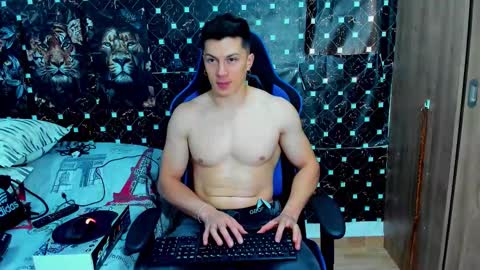 Javier online show from February 6, 8:34 pm