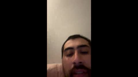 Snapshot of javii3121 chatting on April 26, 2:42 am Javi online show from April 26, 2:42 am