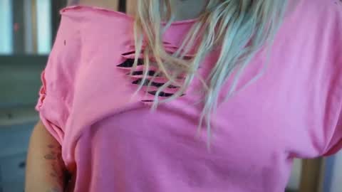 JAV online show from September 26, 6:45 pm