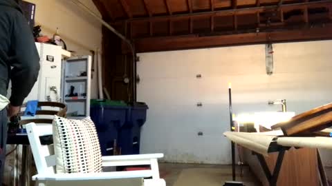 Snapshot of jawssharkparty chatting on September 29, 5:45 am Jaws online show from September 29, 5:45 am