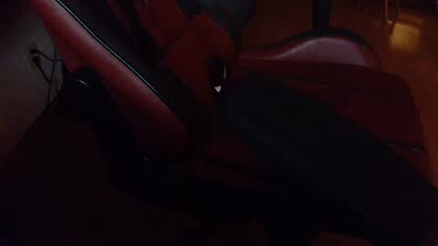 Snapshot of jaxjohnson12 chatting on June 22, 1:51 am jaxjohnson12 online show from June 22, 1:51 am
