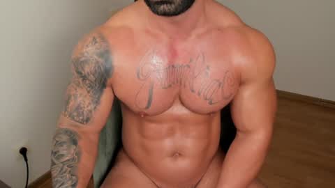 JaxonHunk online show from December 19, 8:02 pm