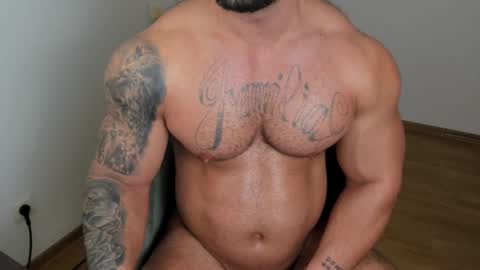 JaxonHunk online show from February 10, 8:42 pm