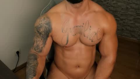 JaxonHunk online show from September 30, 8:14 pm
